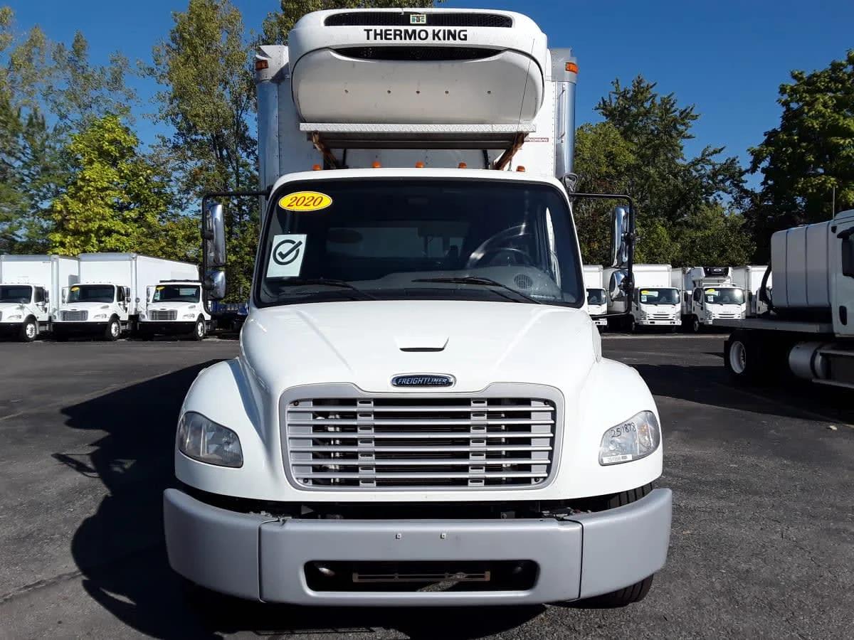2020 Freightliner M2 106 in Hilliard, OH — photo 2