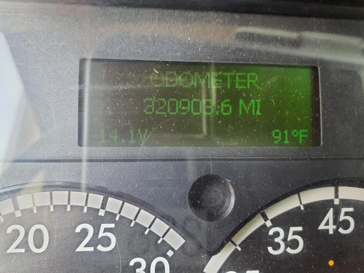 2020 Freightliner M2 106 in Converse, TX — photo 10