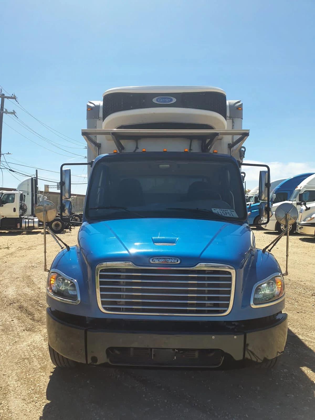 2021 Freightliner M2 106 in Converse, TX — photo 2