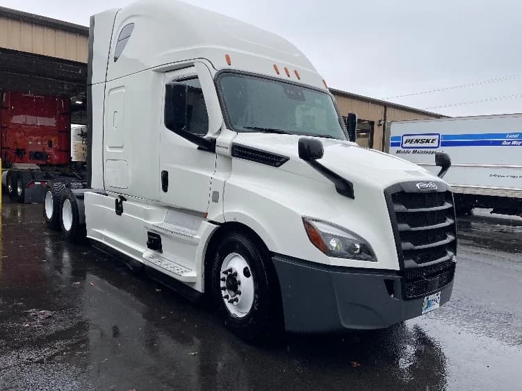 2022 Freightliner Cascadia