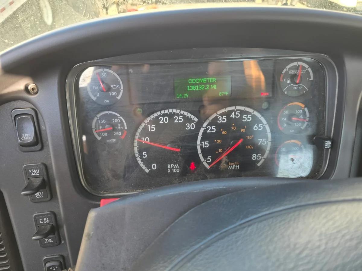 2017 Freightliner M2 106 in Bensalem, PA — photo 10