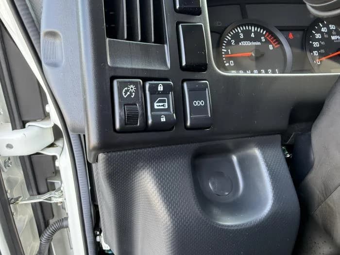 2025 Isuzu NRR in Whittier, CA — photo 23