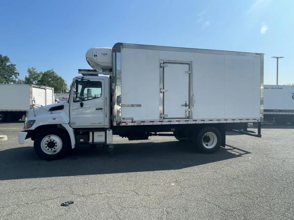 2019 Hino 338 in Kearny, NJ — photo 12