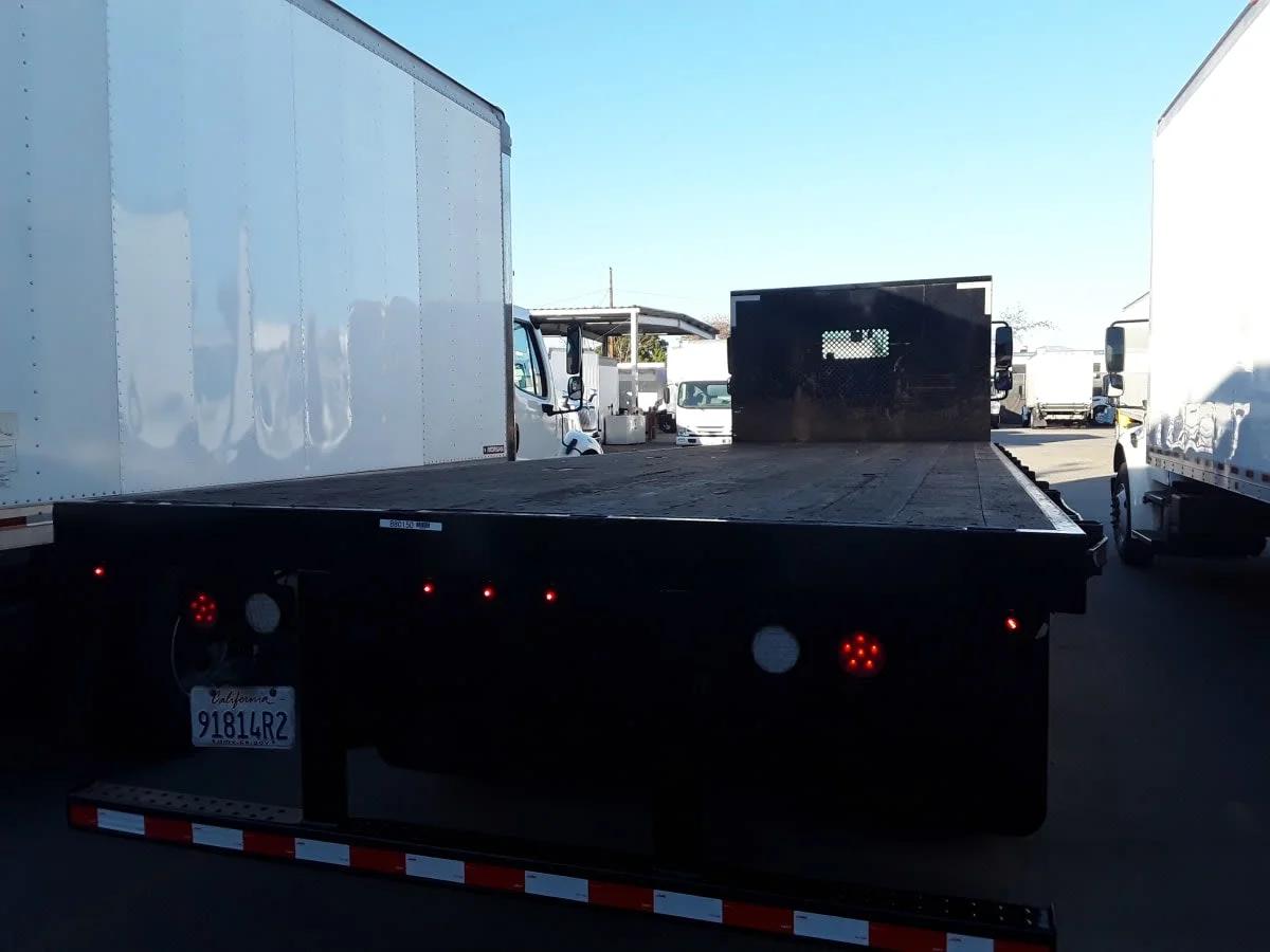 2019 Freightliner M2 106 in Montebello, CA — photo 5