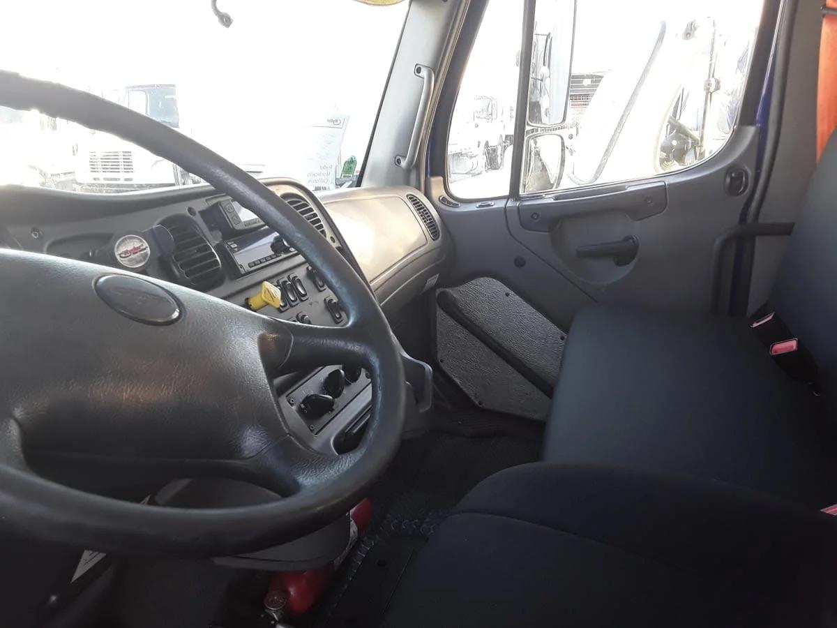 2019 Freightliner M2 106 in Montebello, CA — photo 7