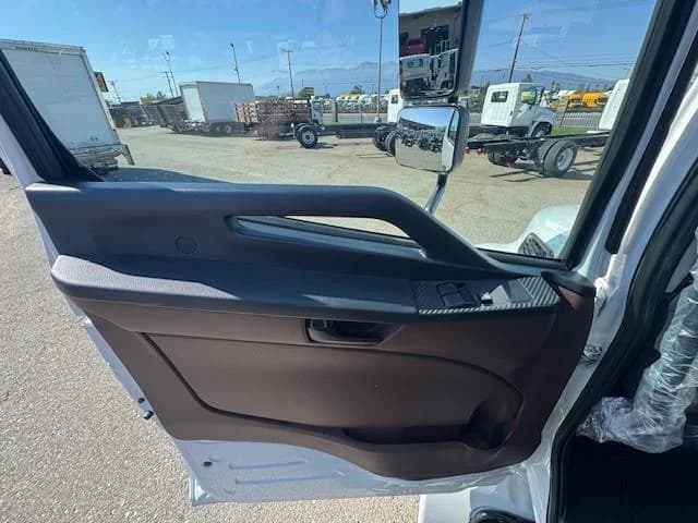 2026 Hino L6 in Fontana, CA — photo 16