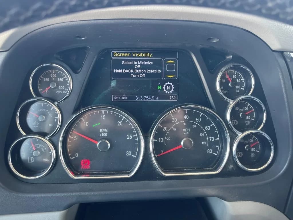 2022 Peterbilt 567 in Springfield, MO — photo 11