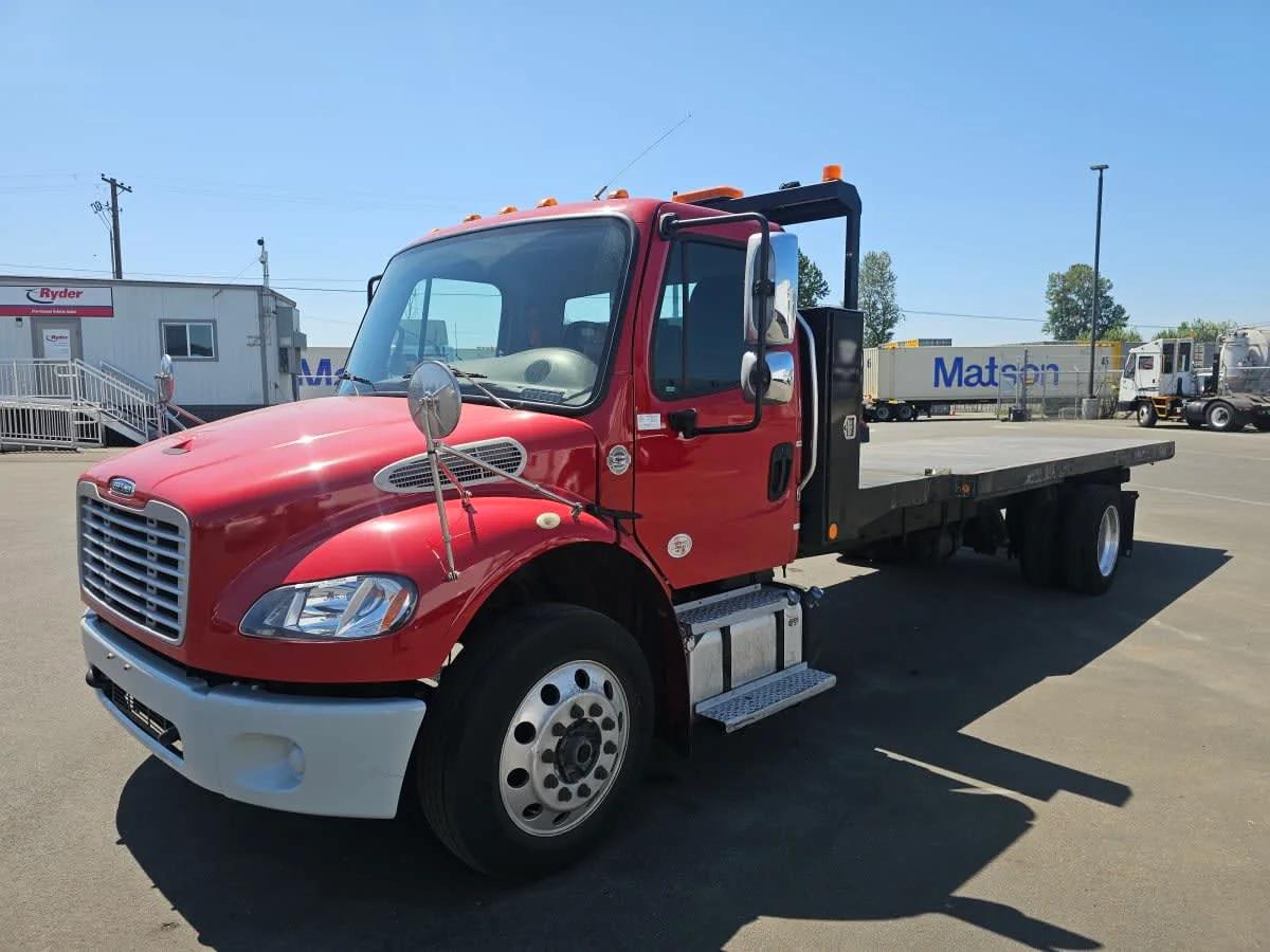 2018 Freightliner M2 106