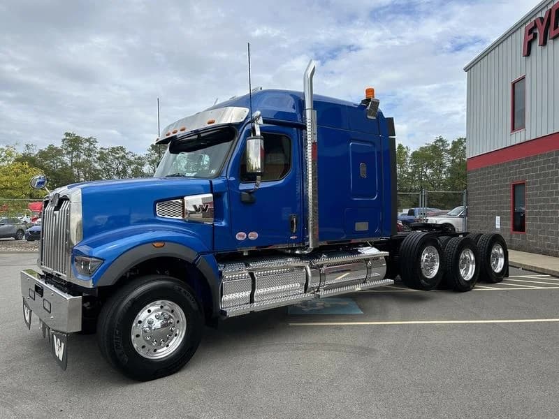 2026 Western Star 49X in Pittsburgh, PA — photo 2