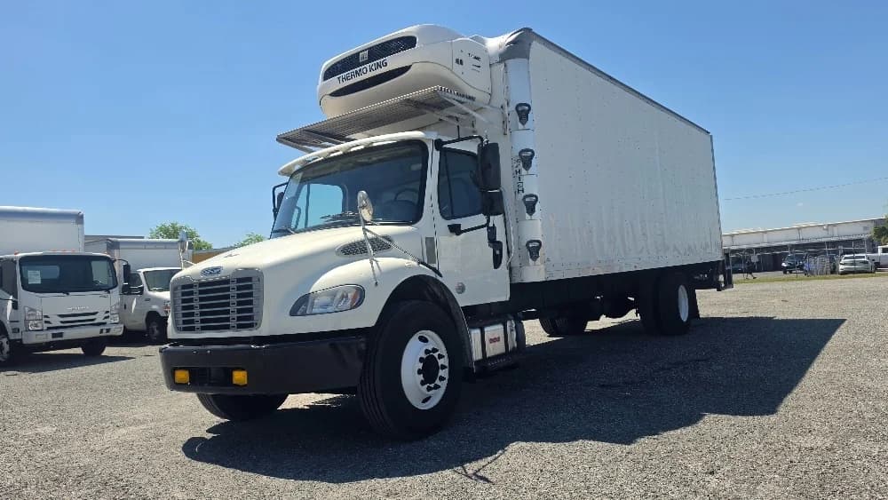 2020 Freightliner M2 106 in Bronx, NY — photo 3