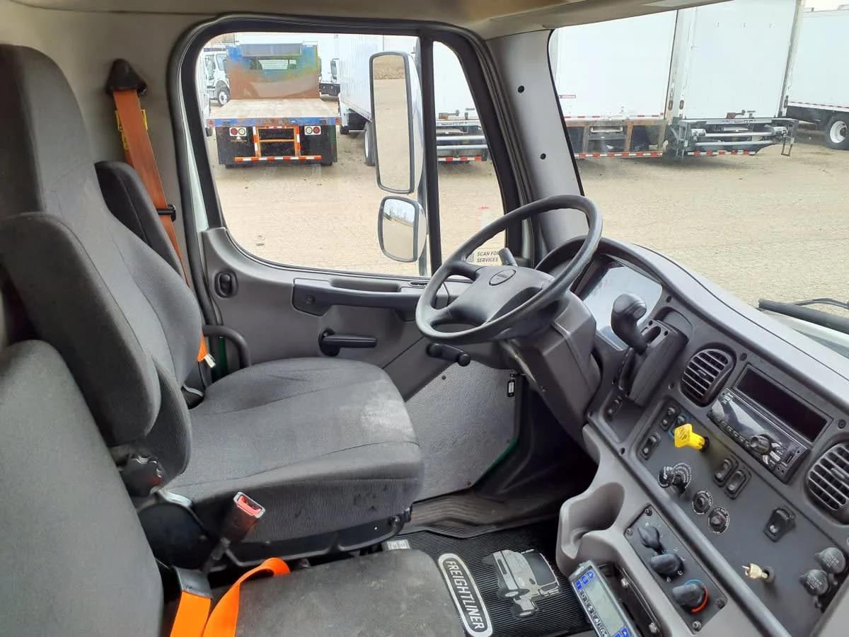 2020 Freightliner M2 106 in Wayland, MI — photo 8
