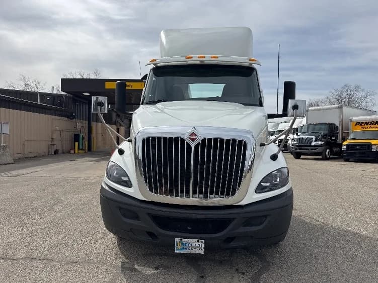 2020 International RH in Lansing, MI — photo 2