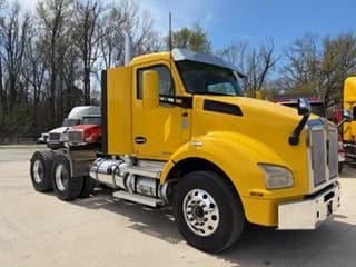 2020 Kenworth T880 in Greensboro, NC — photo 2