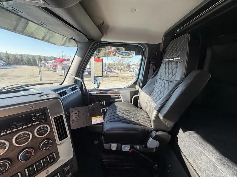 2025 Western Star 49X in Pittsburgh, PA — photo 15