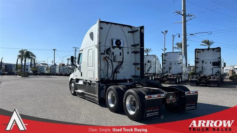 2021 Freightliner Cascadia