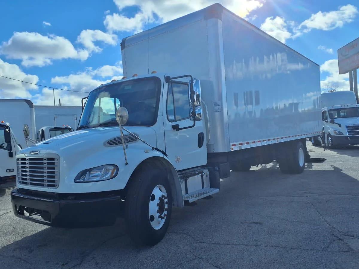 2020 Freightliner M2 106