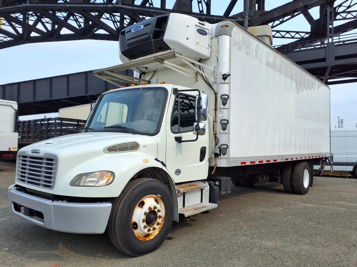 2019 Freightliner M2 106 in Newark, NJ — photo 3