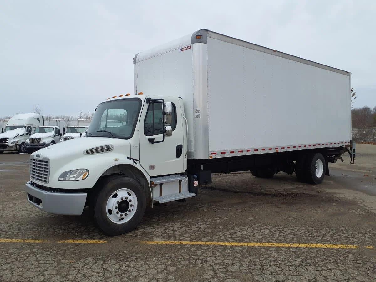 2019 Freightliner M2 106