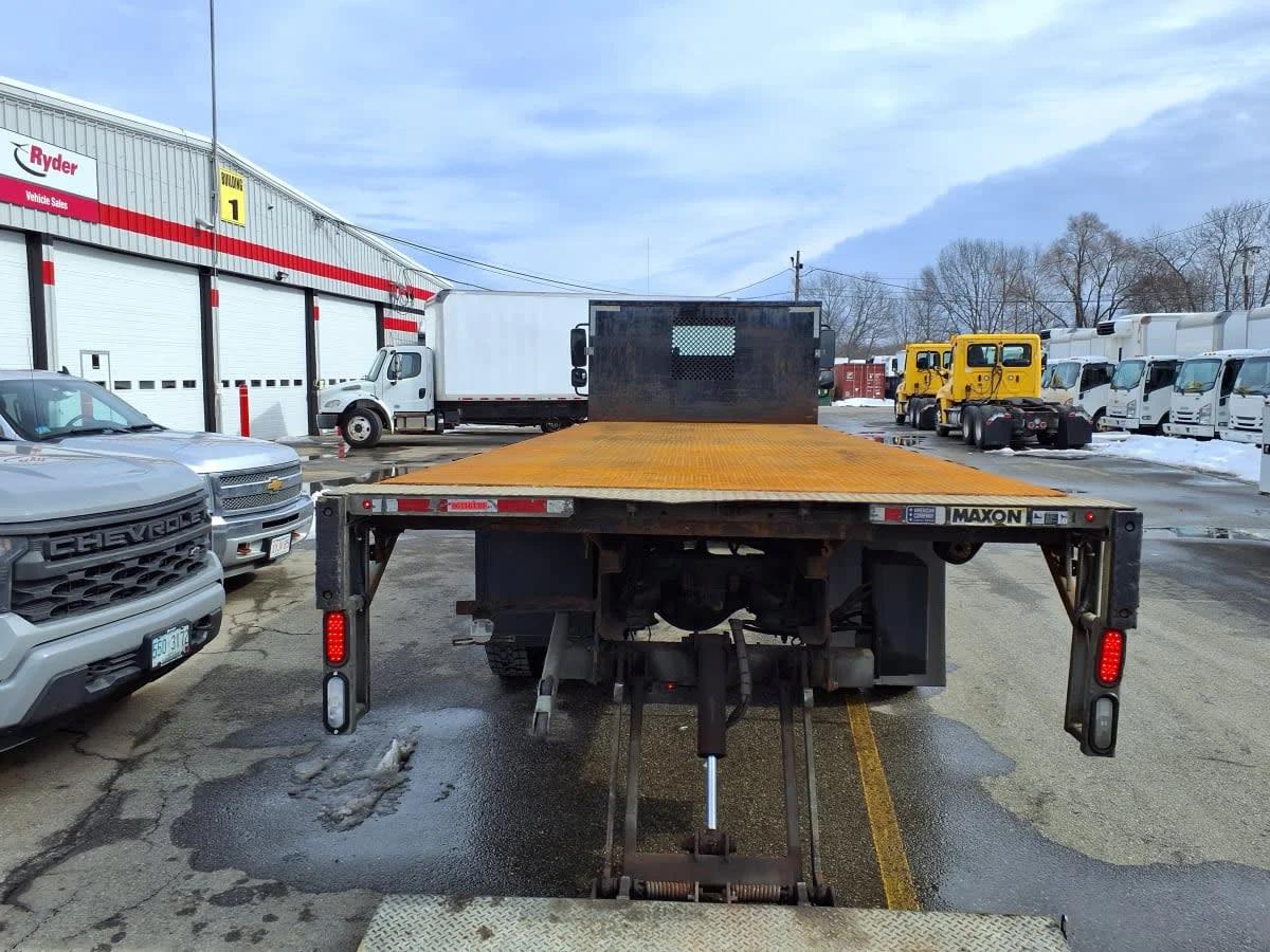 2019 Freightliner M2 106 in Salisbury, MA — photo 5