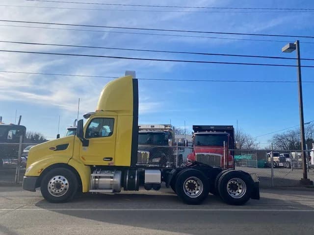 2021 Peterbilt 579 in EAU CLAIRE, PA — photo 7