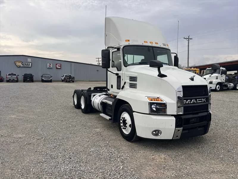 2020 Mack Anthem in Jonesboro, AR — photo 4