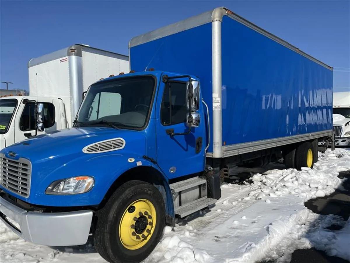 2018 Freightliner M2 106