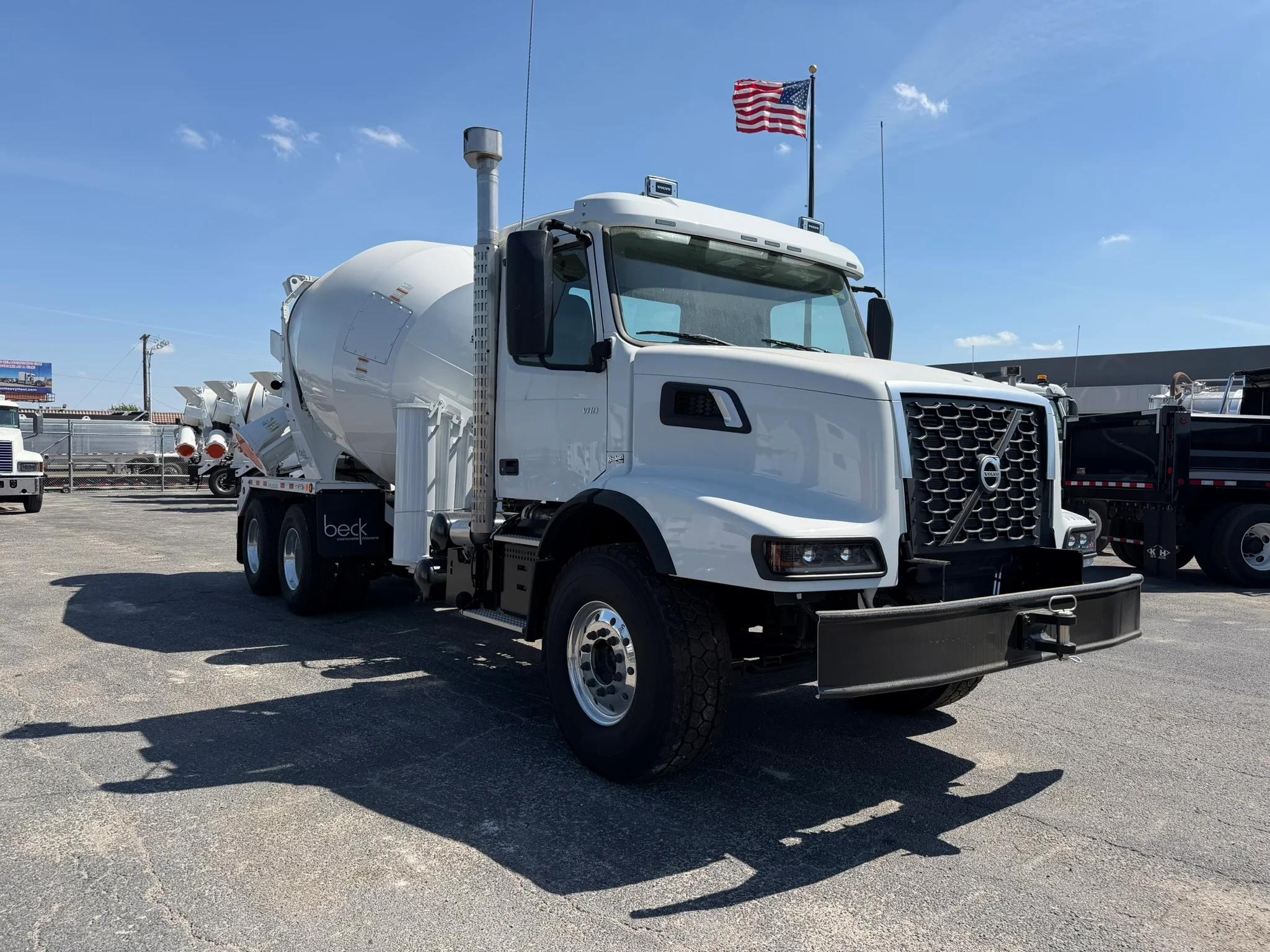 2026 Volvo in Fort Worth, TX — photo 3