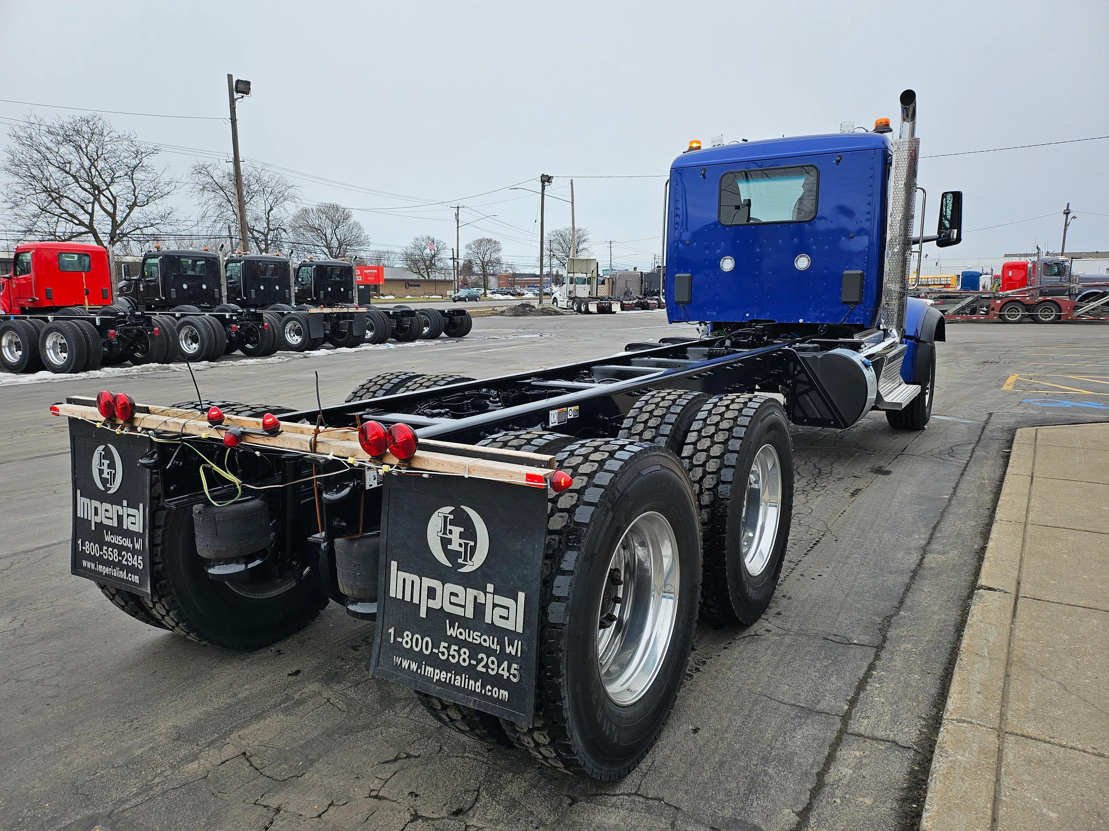 2025 Peterbilt 567 in BUFFALO, NY — photo 4