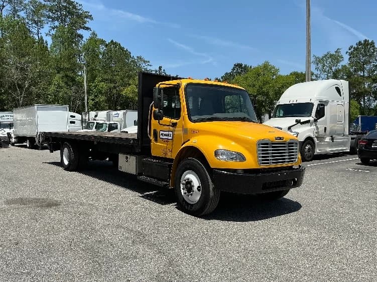 2019 Freightliner M2 106