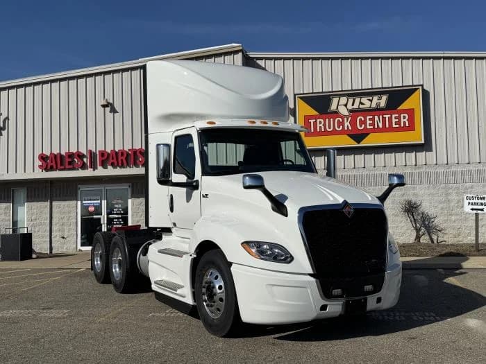 2026 International LT in Akron, OH — photo 8