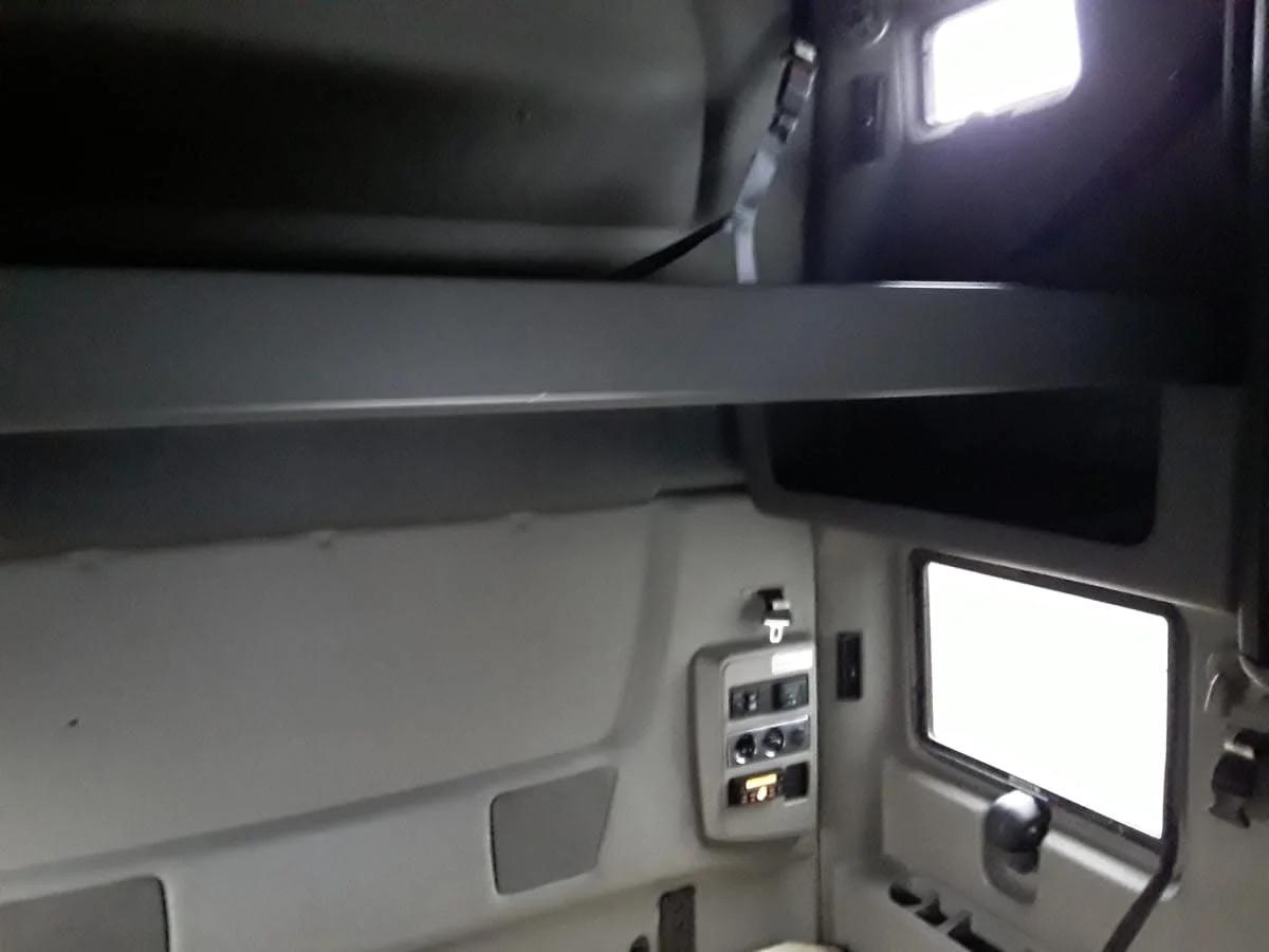 2020 International LT in Hilliard, OH — photo 13