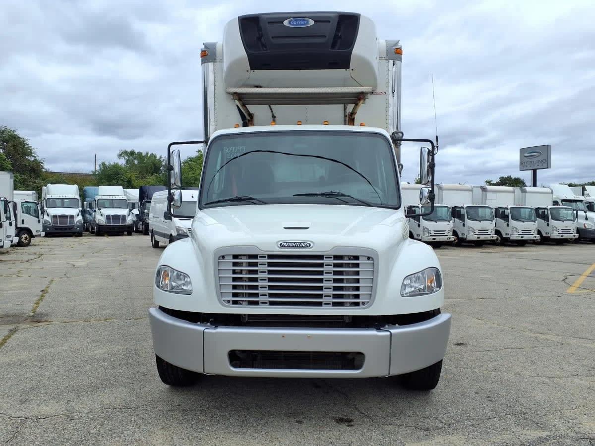 2019 Freightliner M2 106 in Warwick, RI — photo 2