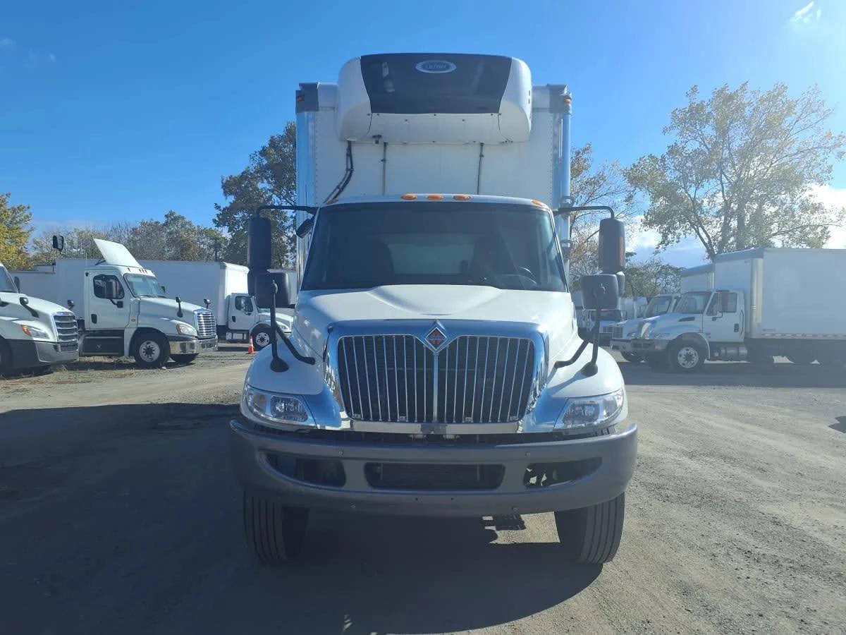 2019 International 4300 in Taylor, MI — photo 2