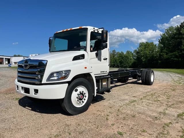 2026 Hino L6 in HICKORY, NC — photo 4