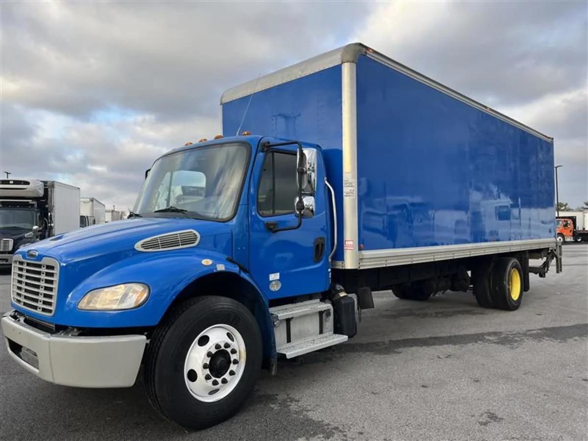 2018 Freightliner M2 106