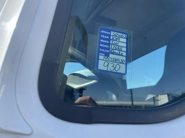 2019 International LT in Columbus, OH, OH — photo 2
