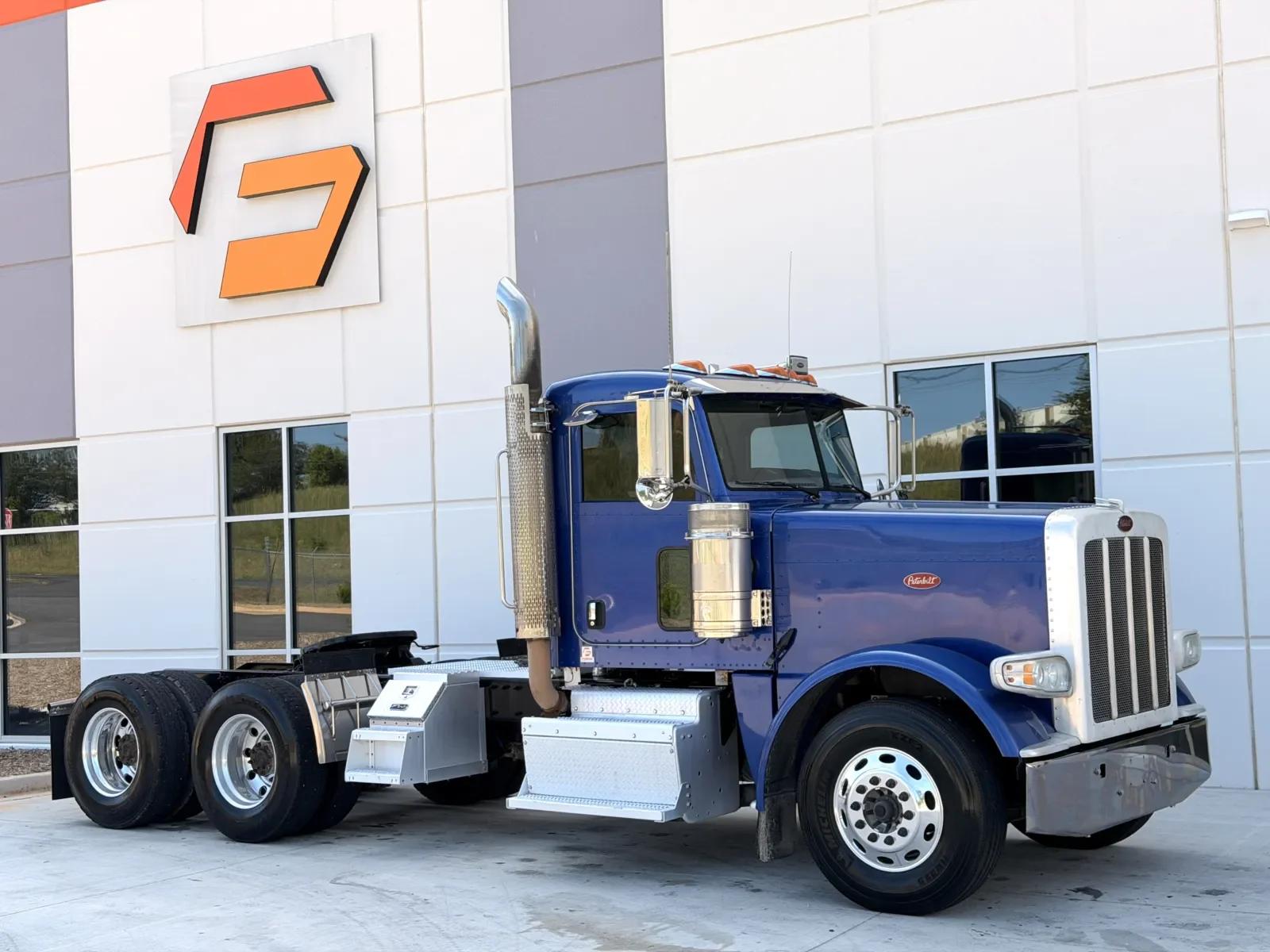 2014 Peterbilt 388