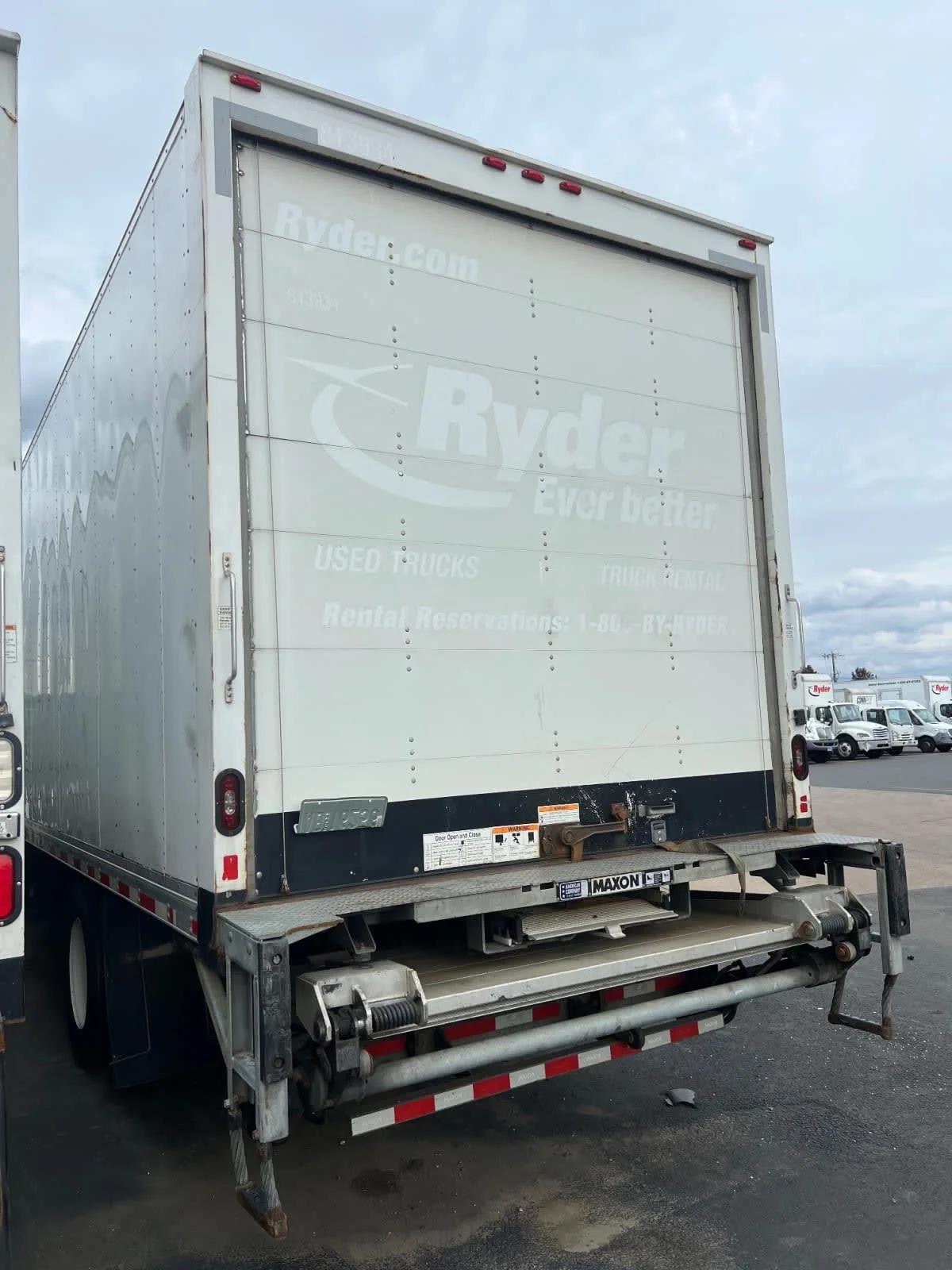 2019 International 4300 in Springfield, MA — photo 7