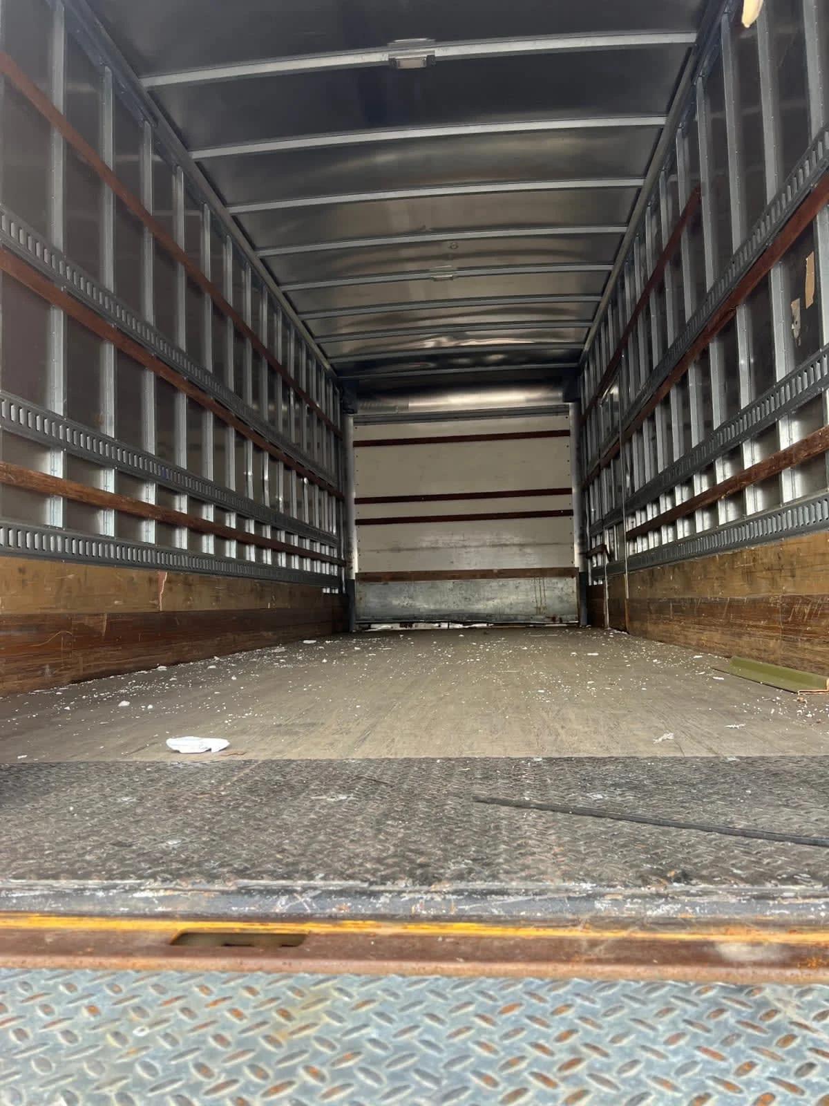 2019 International 4300 in Springfield, MA — photo 8