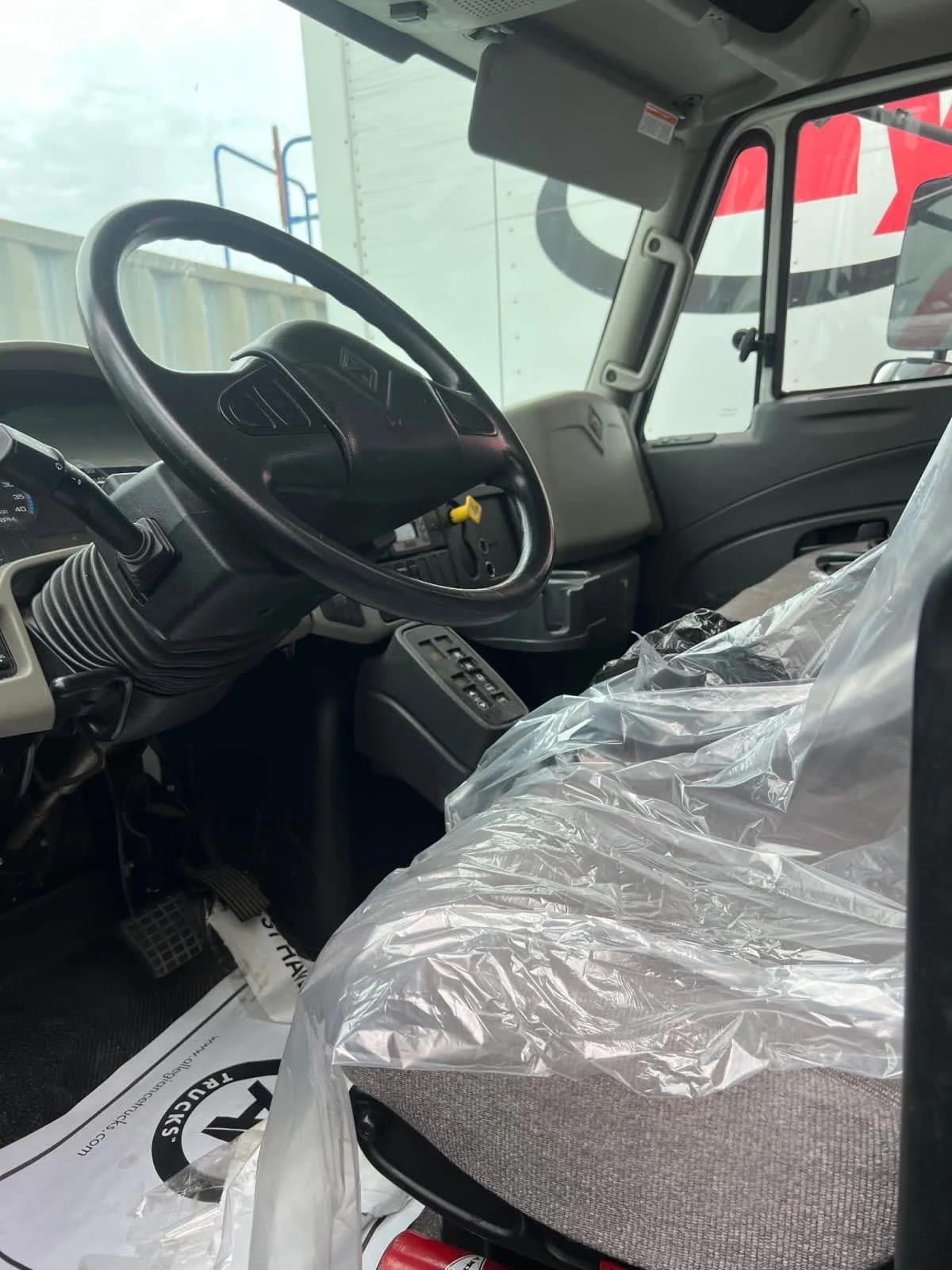 2019 International 4300 in Springfield, MA — photo 11