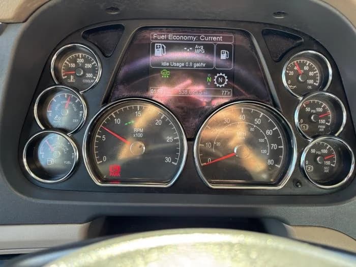 2022 Peterbilt 579 in Memphis, TN — photo 23