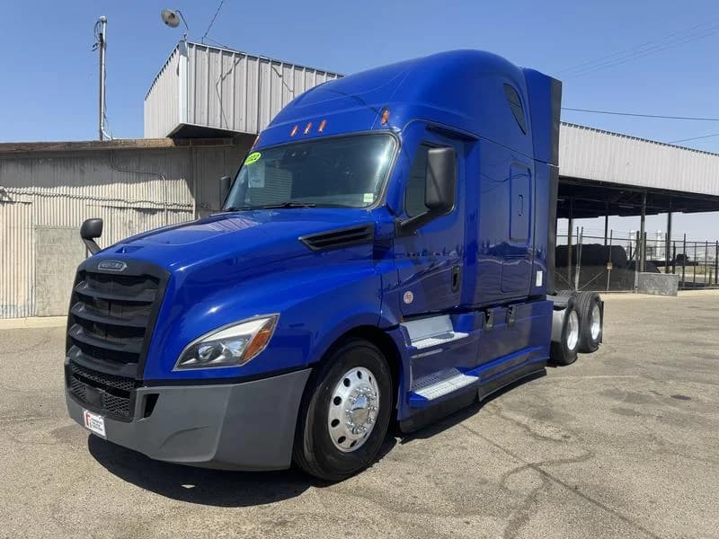2022 Freightliner Cascadia