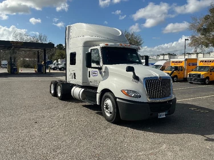 2019 International LT