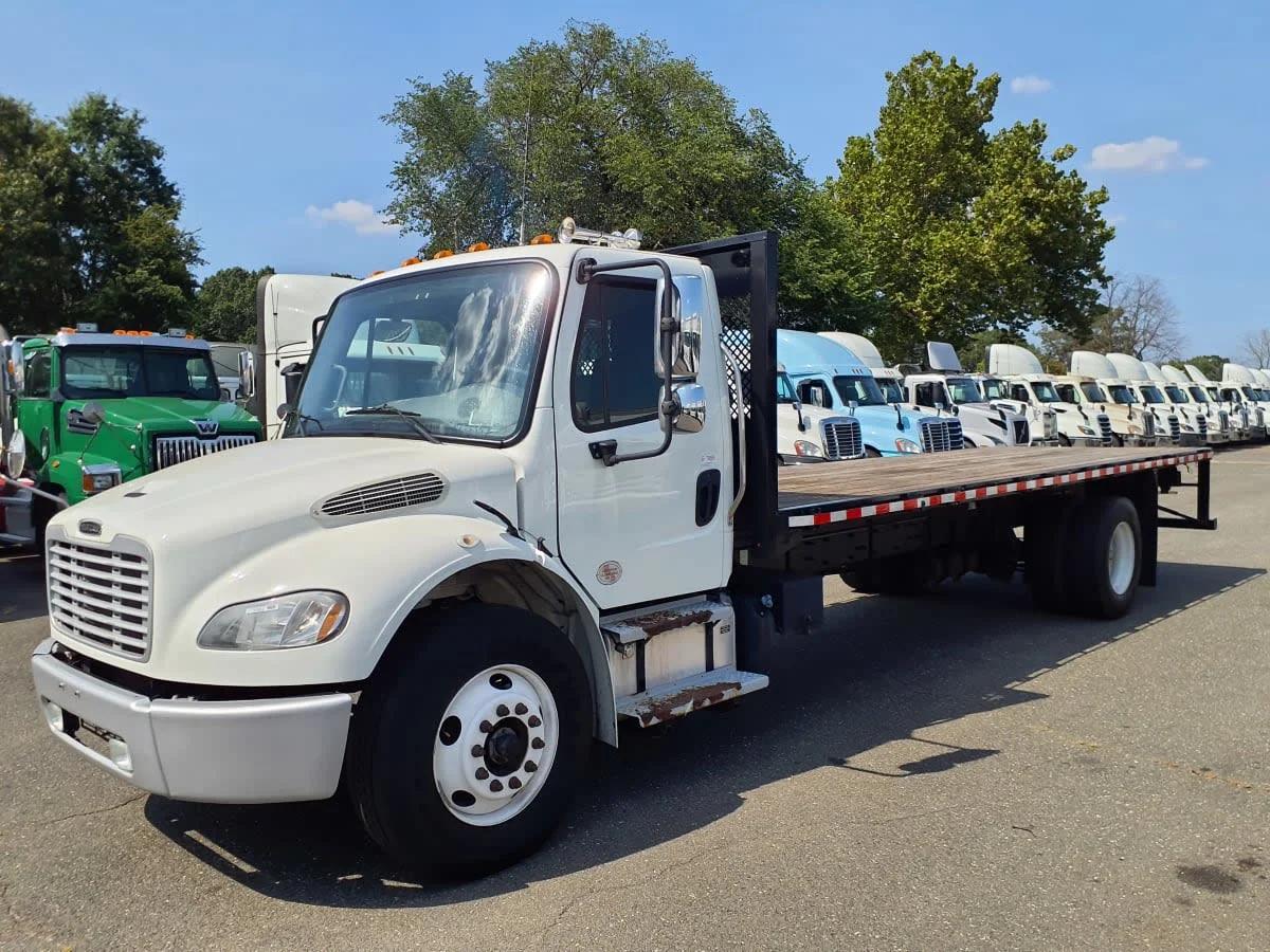 2020 Freightliner M2 106