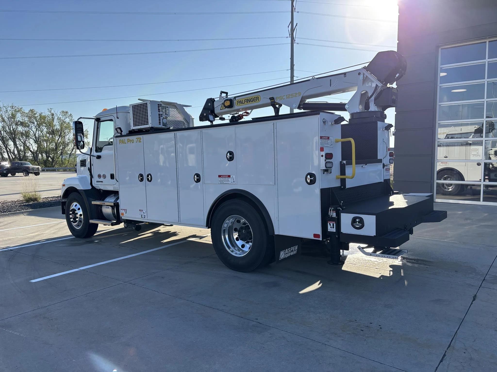 2026 Mack MD — photo 4