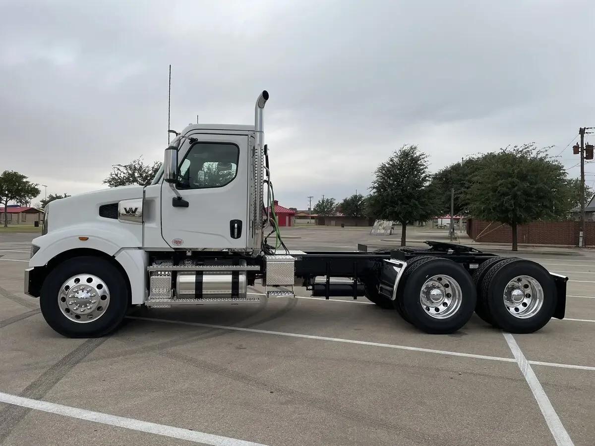 2026 Western Star 49X in Odessa, TX — photo 2