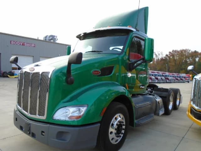 2020 Peterbilt 579 in Greensboro, NC