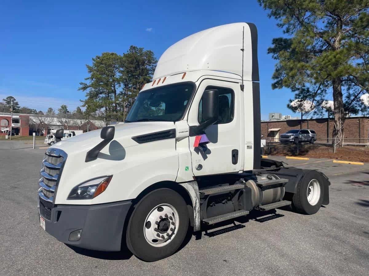 2020 Freightliner Cascadia
