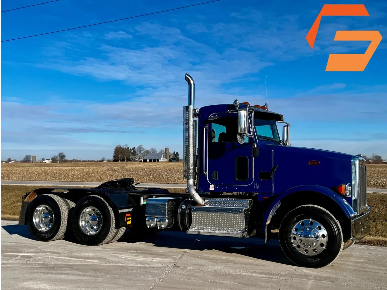 2015 Peterbilt 365