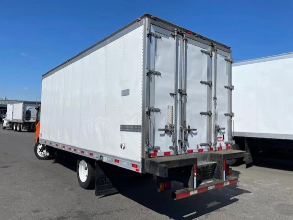 2019 Isuzu NQR in Farmingdale, NY — photo 6